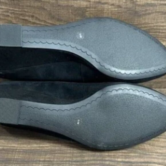 NWB Charter Club Wandaa Suede Wedge Heels 8.5M Almond Toe Scalloped Trim Black - Picture 5 of 7